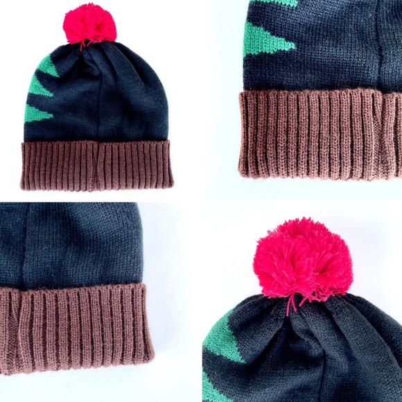 Knit Winter Hat with a Pom Pom - Picture 6 of 8